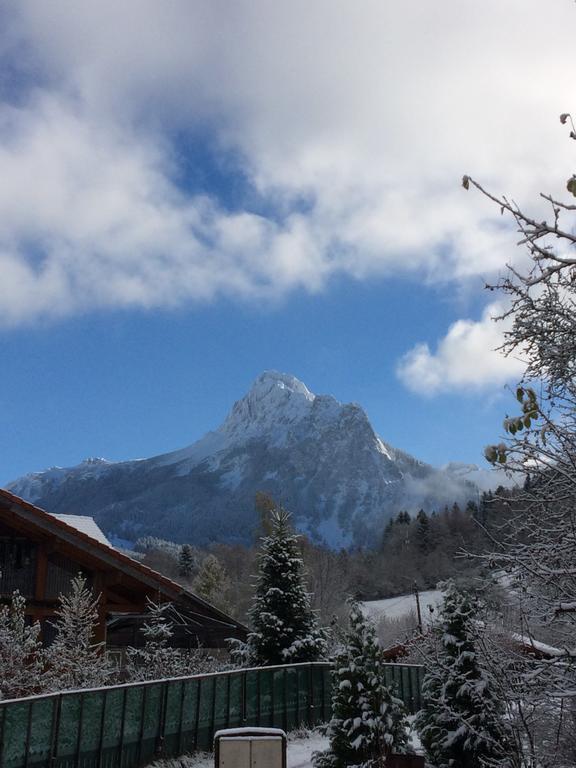 Entre Et Montagnes Apartamento *